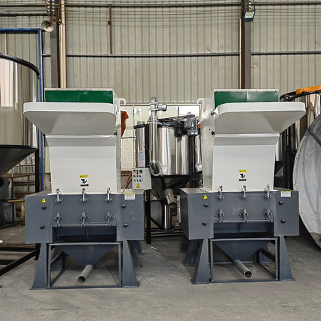 Model 800 Plastic Crusher Machine.png